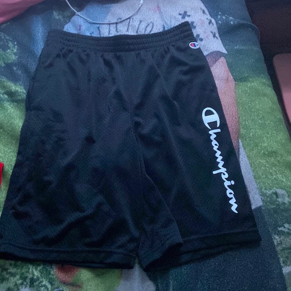 Boys champion shorts - Picture 1 of 2